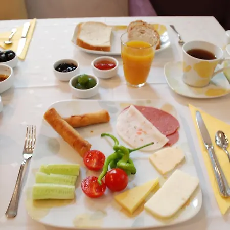 Hotel Katina 4*