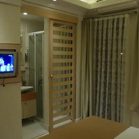 Hotel Katina 4*